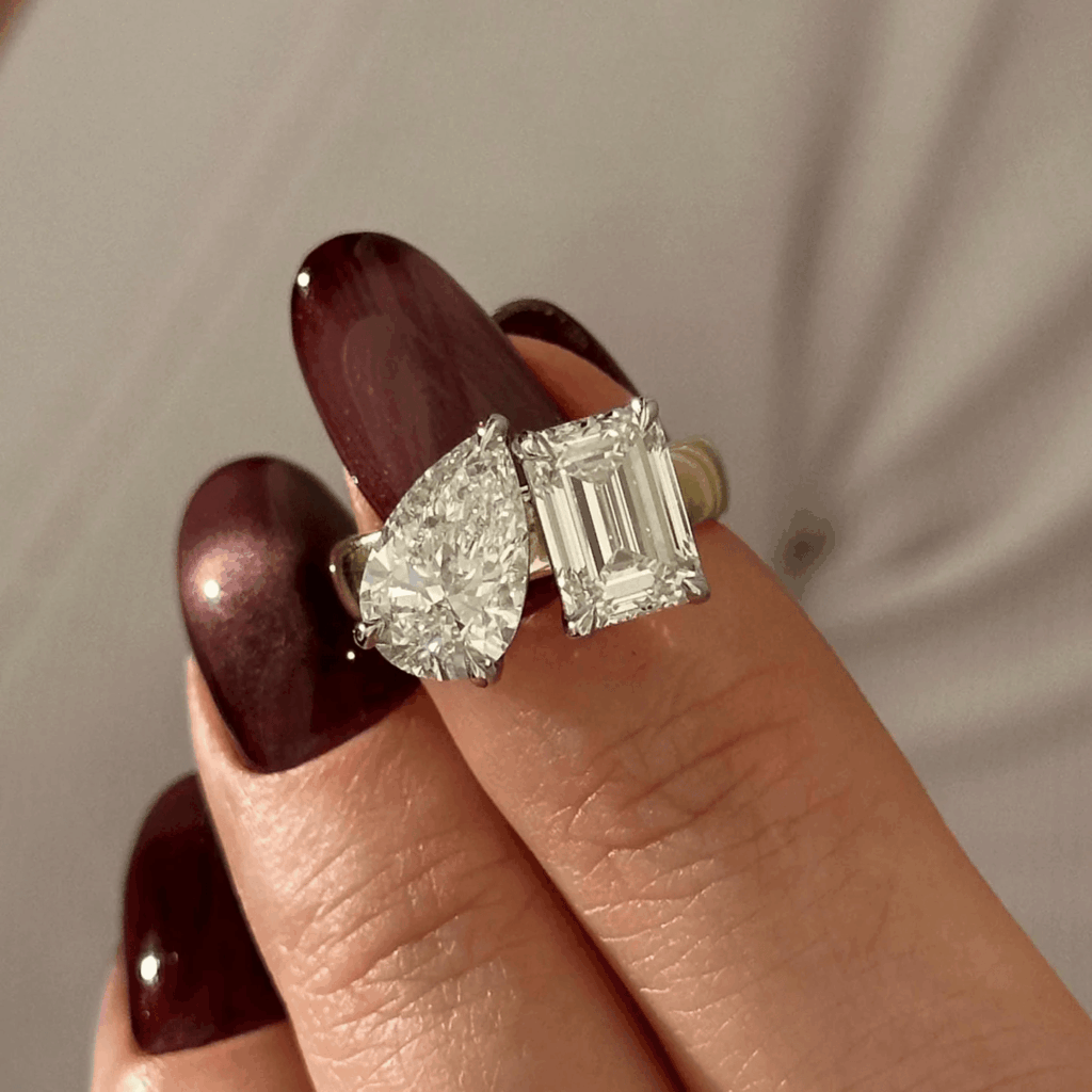 3CTEmeraldandPearCutToietMoiLabGrownDiamondCigarBandUnique_6