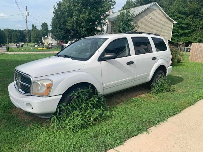 junk-my-car-near-me-sell-my-car-near-me-salvage-car-buyers-cash-for-cars