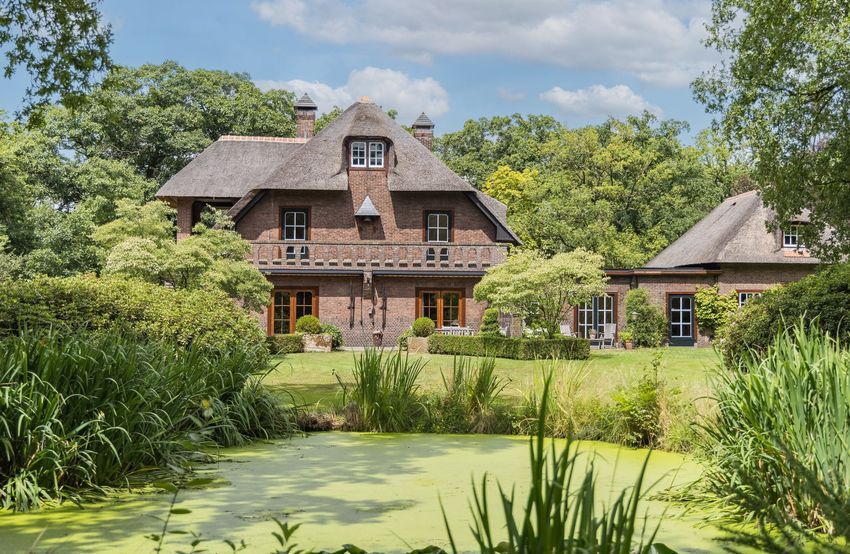 W3sibW9kaWZpZXIiOiJyZXNpemUiLCJ3aWR0aCI6ODUwLCJoZWlnaHQiOjU1NCwiZml0IjoiIiwicG9zaXRpb24iOiIiLCJncmF2aXR5IjoiIiwic3RyYXRlZ3kiOiIifV0